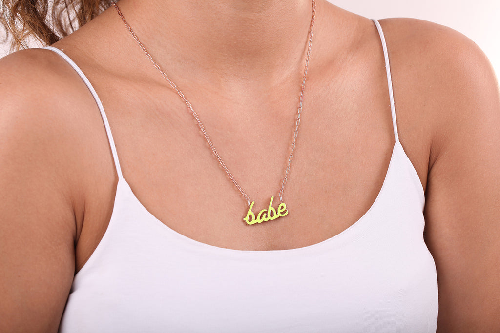 925 Crt Sterling Silver Gold Plated Yellow Enamel Motto Babe Fasionable Necklace Wholesale Turkish Jewelry